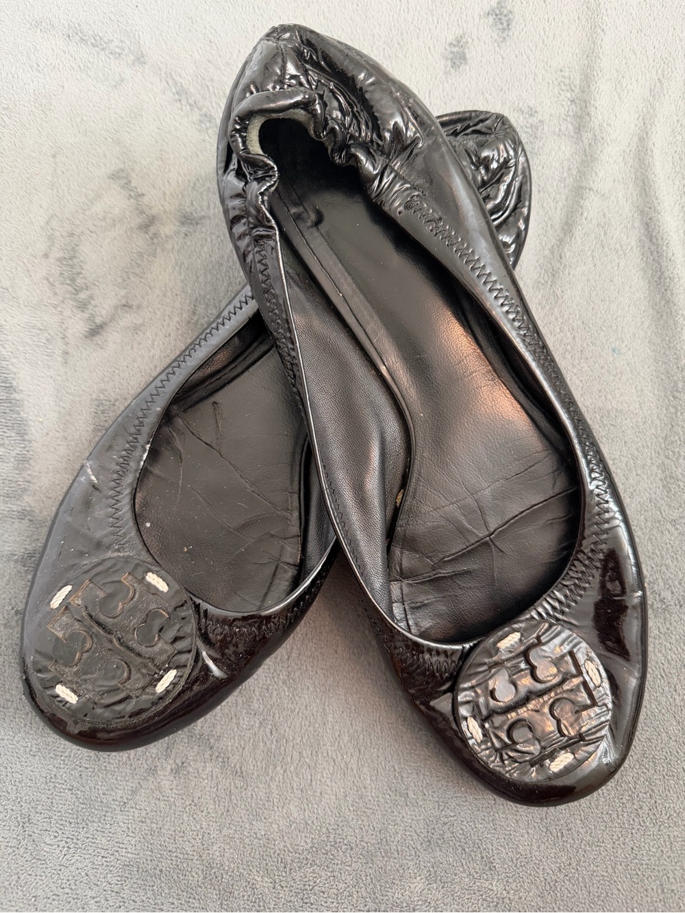 Tory Burch Black Patent Leather Logo Ballet Flats